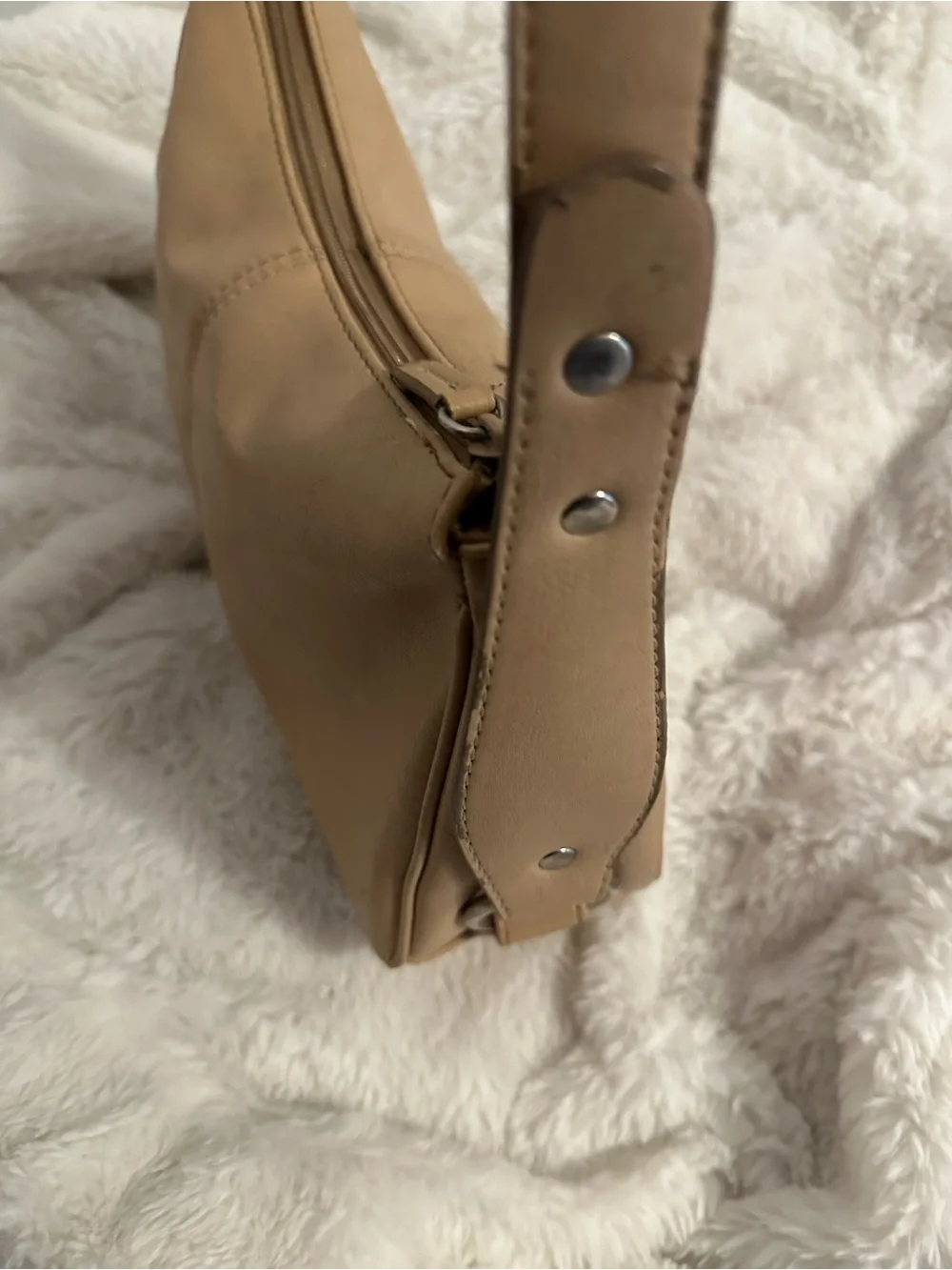 Dolls Streetwear Essential Tan Leather Shoulder Bag - Women
